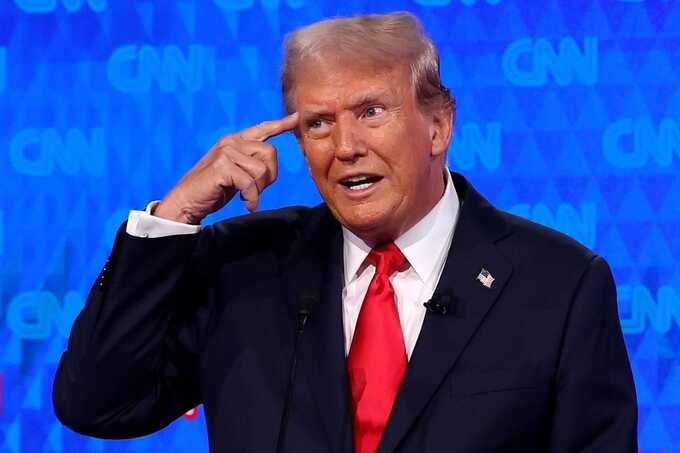 Трамп проснулся и поздравил мир с Пасхой
