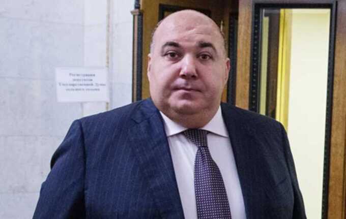 Юрий Напсо подозревается в земельных махинациях в Сочи