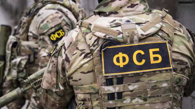 Молниеносные расследования ФСБ и СК: почему дом сгорел, а подробности остаются скрытыми?